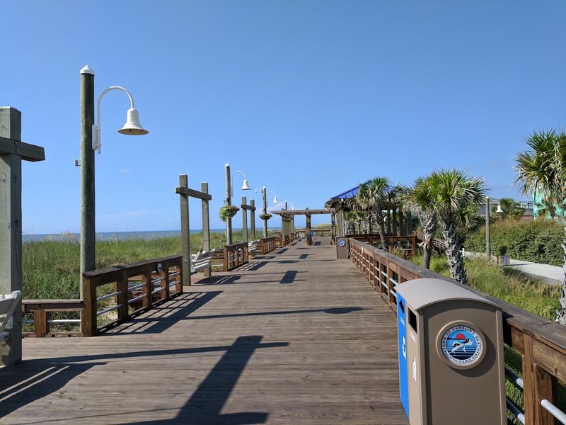 A Stroll That Feels Like Summer Again