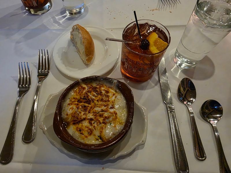 Signature Starters and House Favorites Worth Ordering
