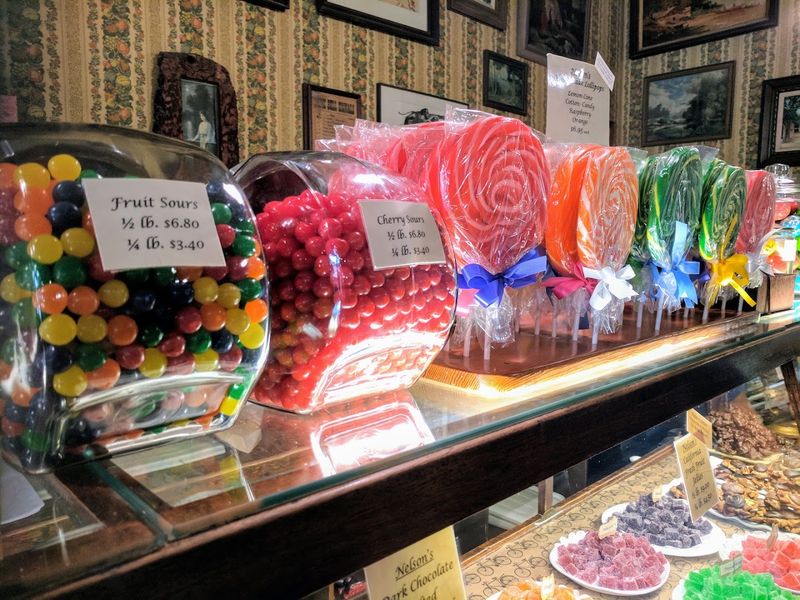 Nelson's Columbia Candy Kitchen &ndash; Columbia