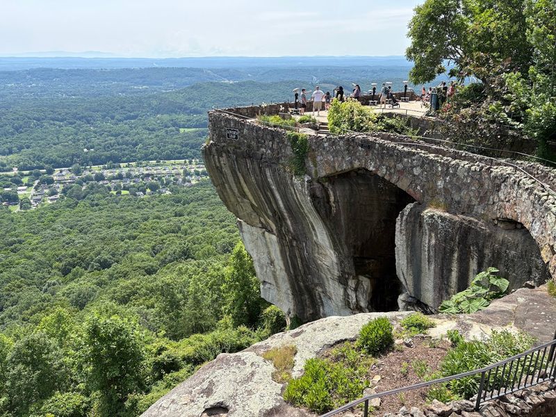 Rock City Gardens