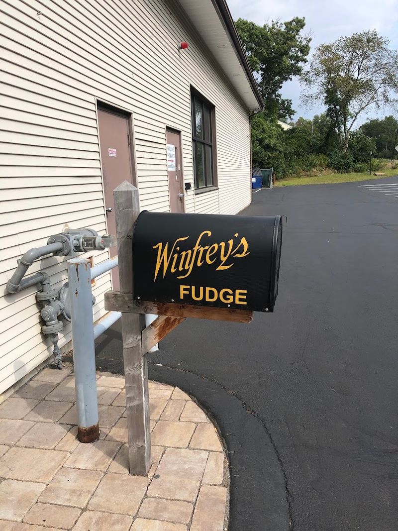 Winfrey's Fudge & Chocolates (Rowley)