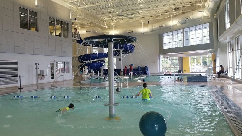 Holland Aquatic Center - Holland