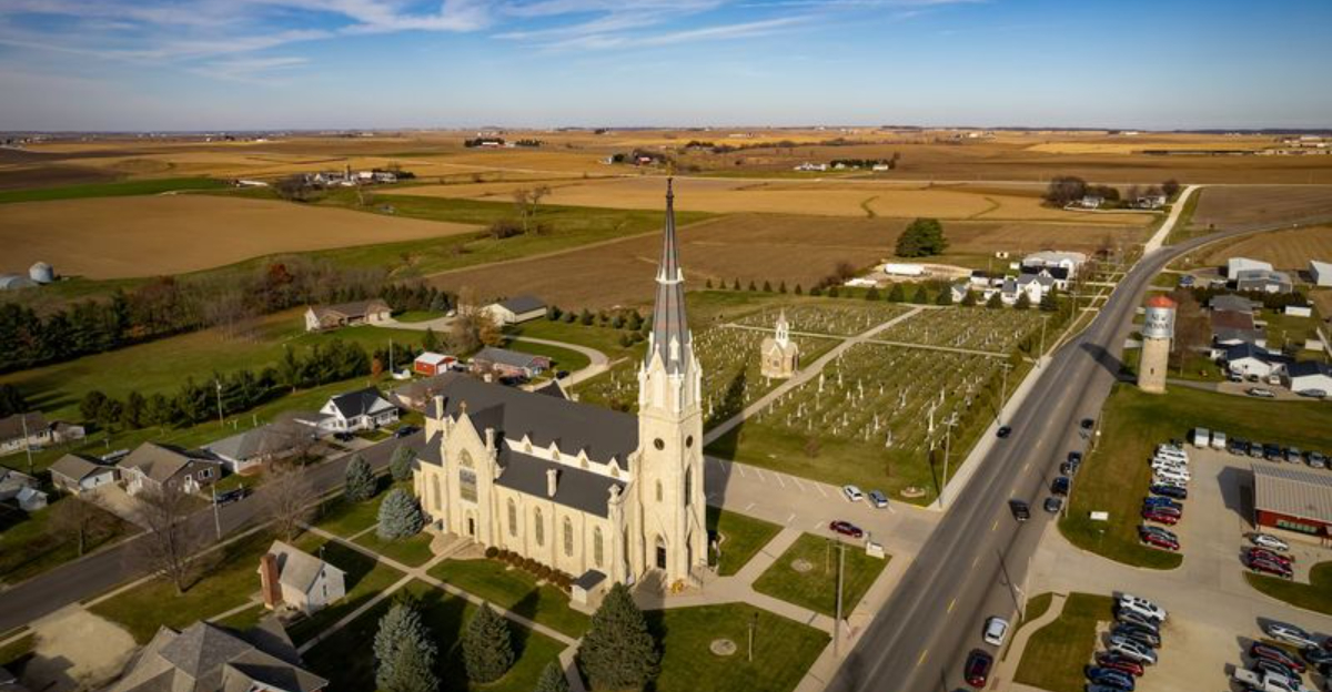 These 12 Historic Iowa Churches Turned A Simple Drive Into A Journey Through Time