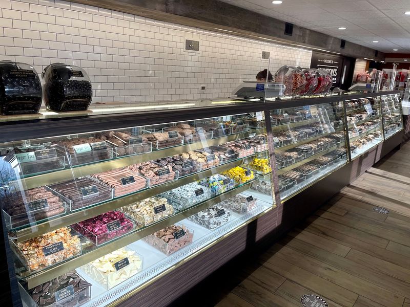 Munson's Chocolates - Bolton, Tolland County