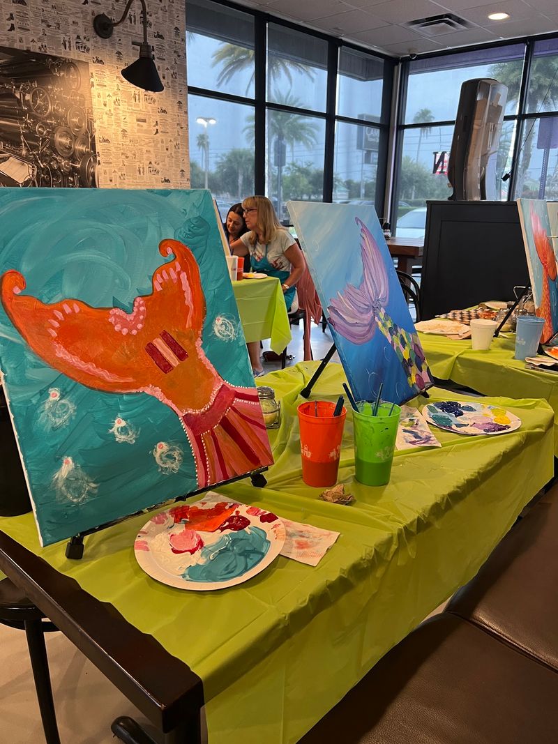 Wine and Canvas Orlando - Paint and Sip - Orlando