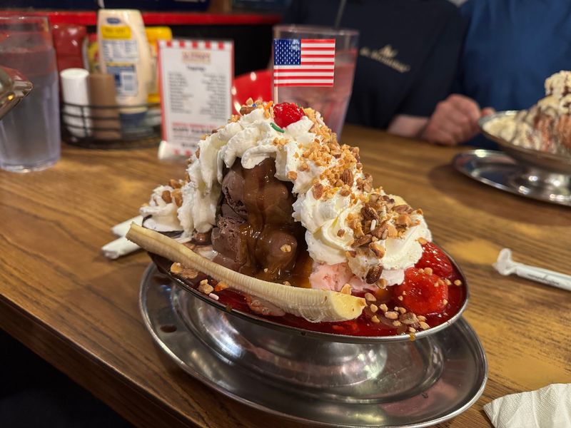 Jaxson's Ice Cream Parlor & Restaurant
