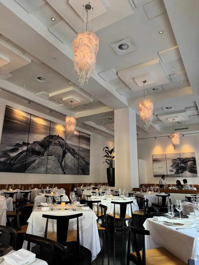 Ostra - Boston