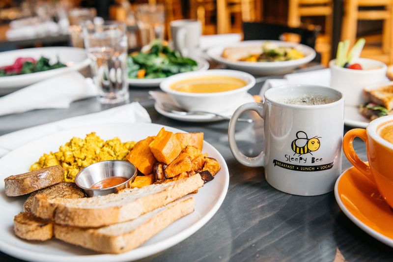 Sleepy Bee Cafe - Cincinnati