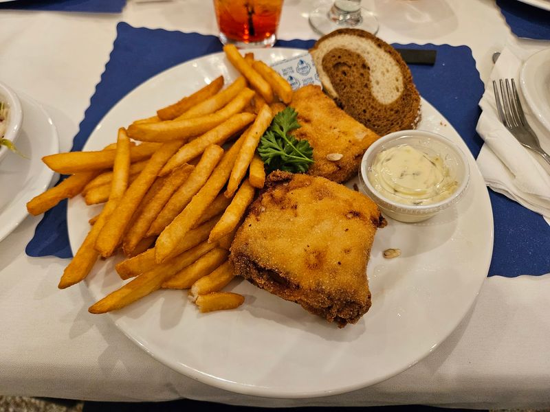 Serb Hall Friday Night Fish Fry, Milwaukee, Milwaukee County