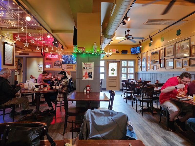 McBob's Pub & Grill - Milwaukee