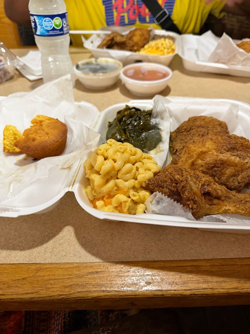 MacArthur's Restaurant