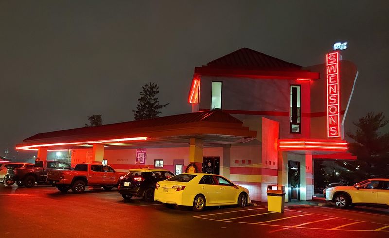 Swenson's Drive-In, Akron, Summit County