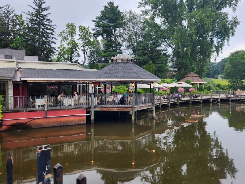 The Mill on the River (South Windsor)