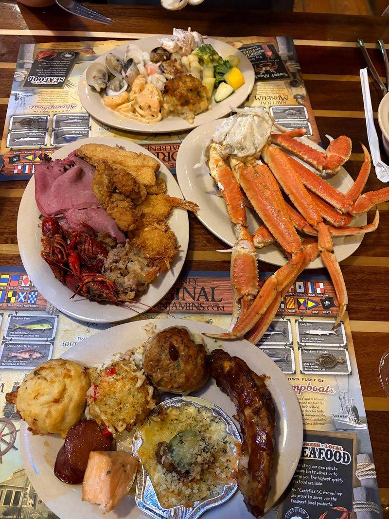 Crab Legs So Fresh They're Worth the Vacation Alone