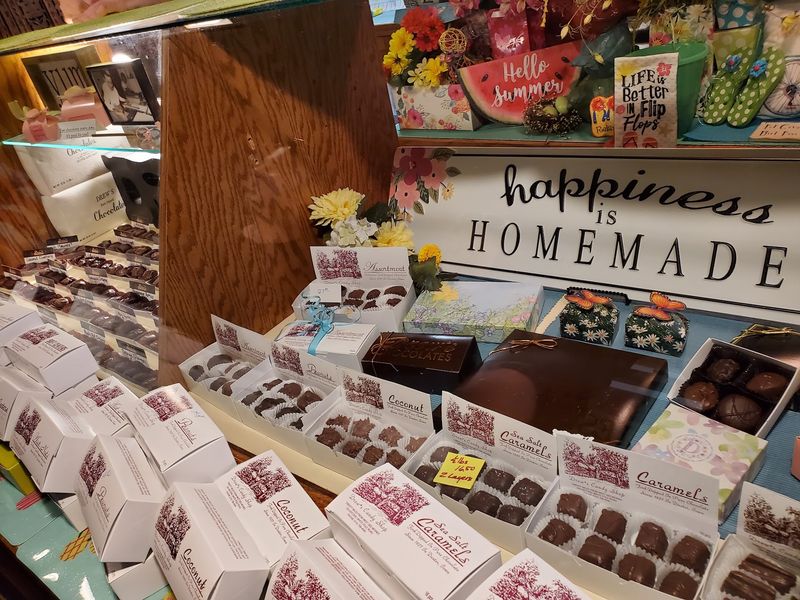 3. Drew&rsquo;s Chocolates - Dexter