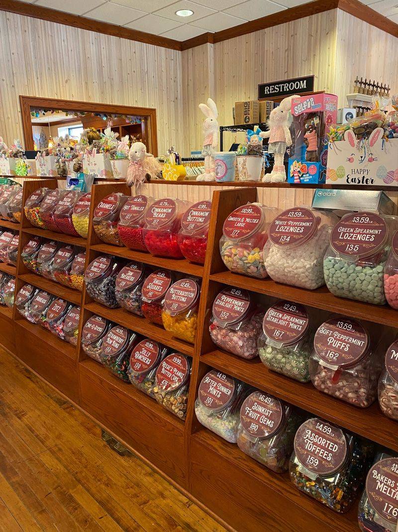 9. Palmer&rsquo;s Olde Tyme Candy Shoppe - Sioux City