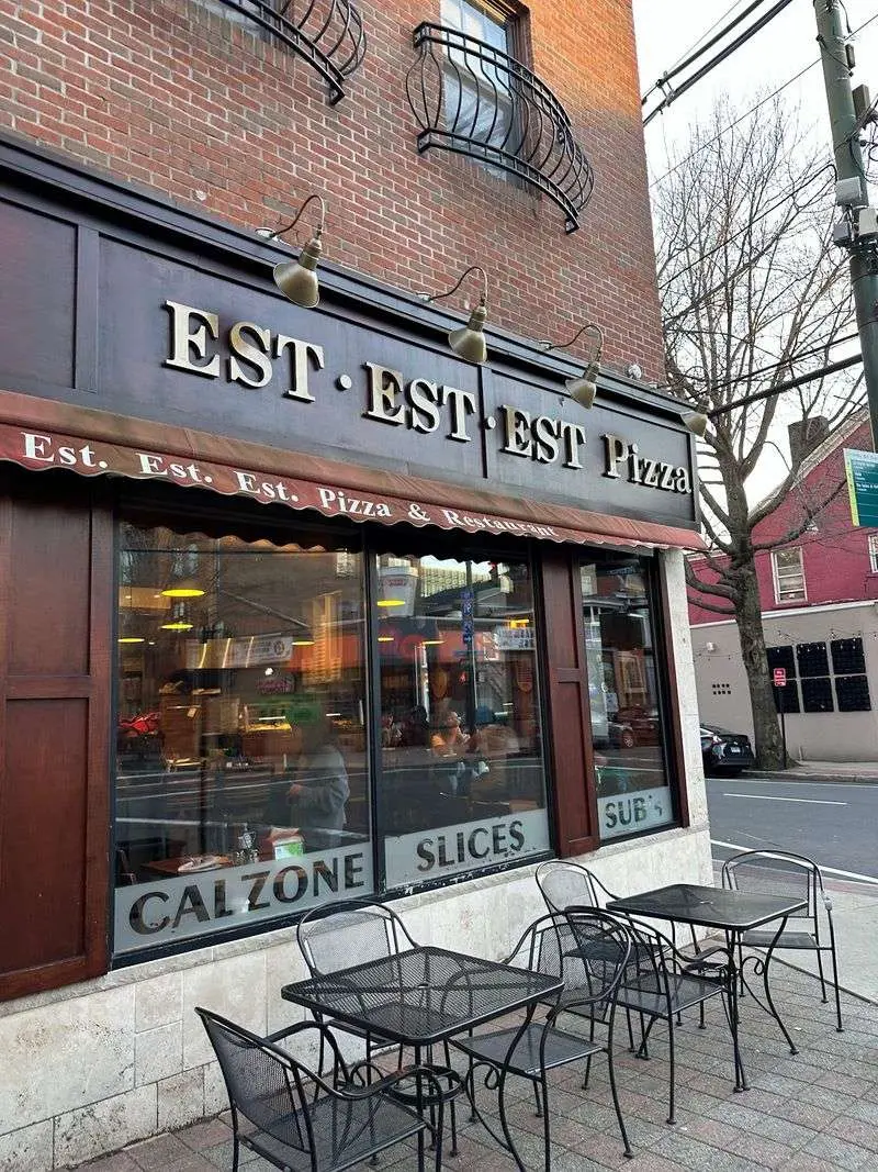 9. Est Est Est Pizza & Restaurant - New Haven