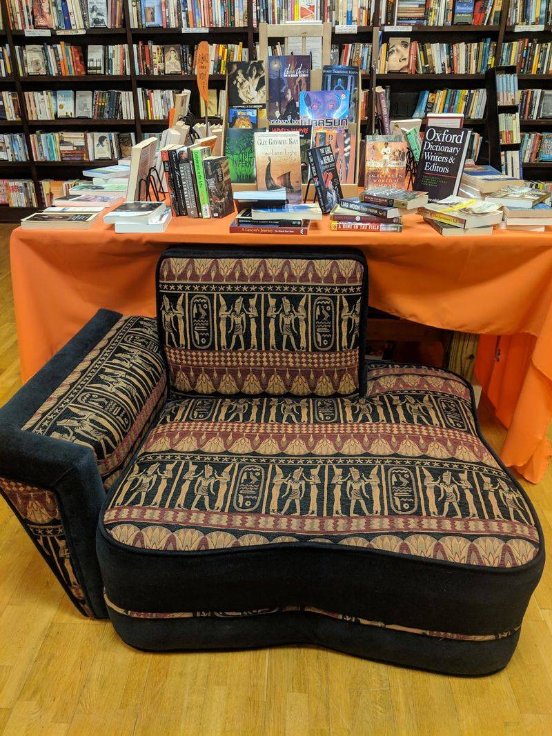 Reading Nooks That Invite You to Stay Awhile