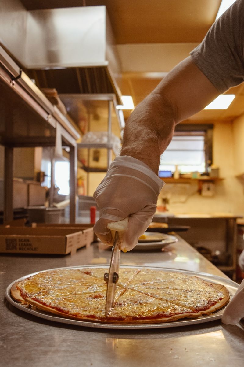 Thin-Crust Pizza That Locals Talk About