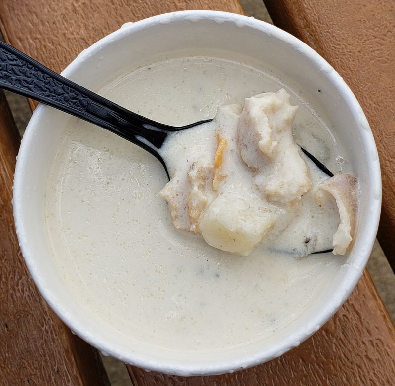 Clam Chowder With a Local Following