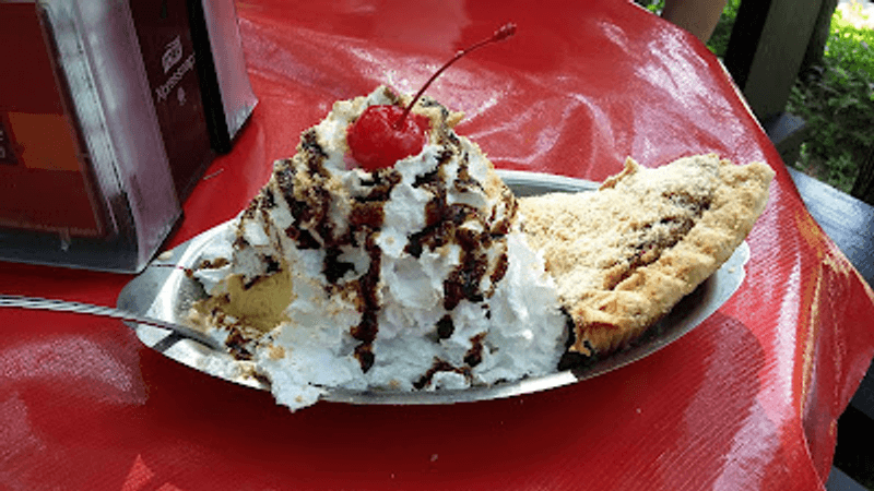 Sundaes Built Like Little Celebrations