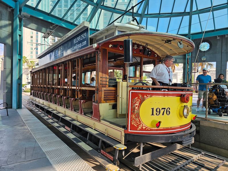 Free Fare Makes It Easy