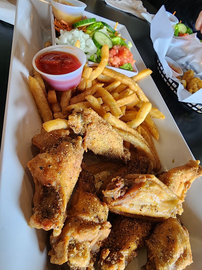 Dry Rub Wings With Real Road Trip Energy