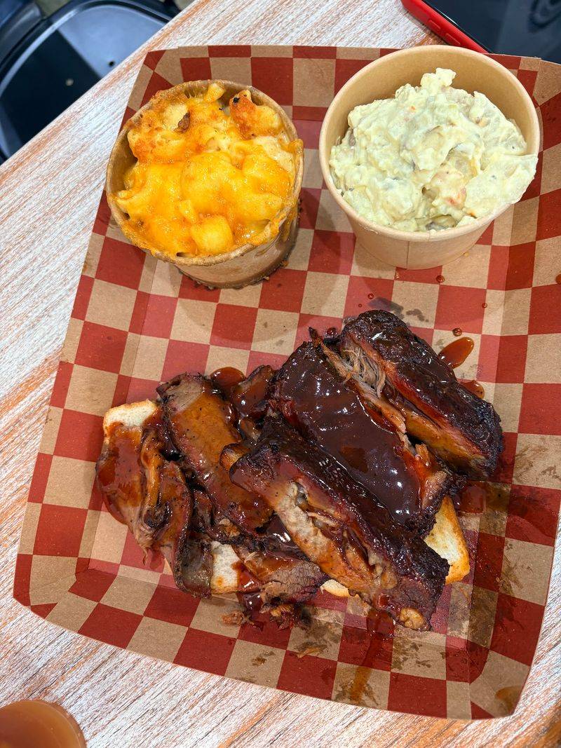 Pulled pork that tastes slow-smoked and satisfying