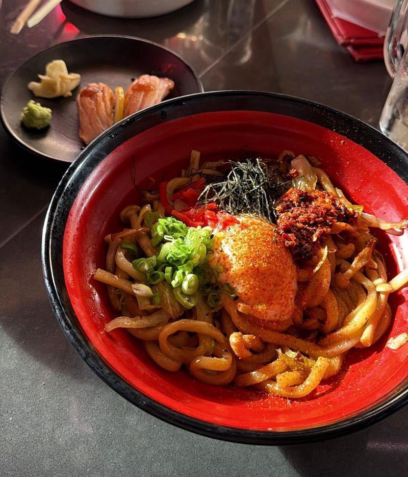 Hidden izakaya mood with late-night appeal - Umami, Pittsburgh, Allegheny County