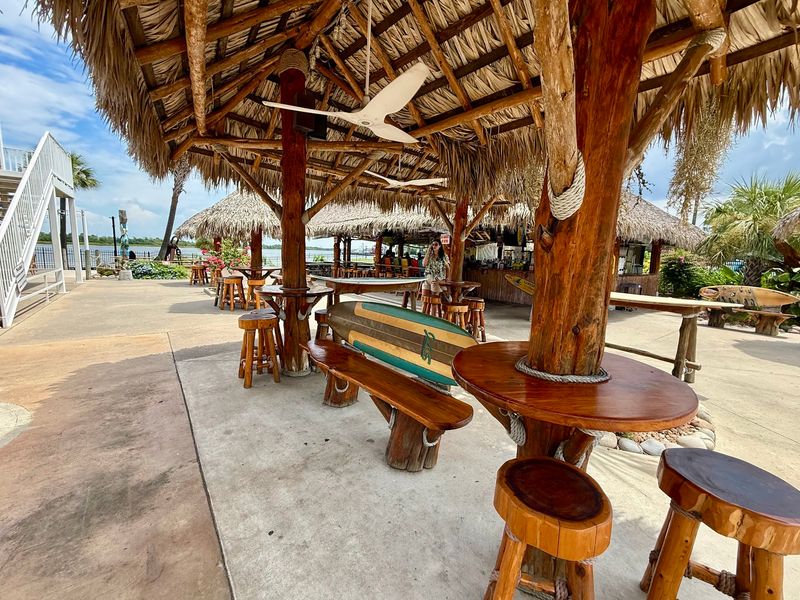 Neches River Wheelhouse - Port Neches