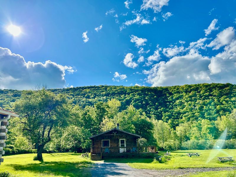 Cold Spring Lodge & Cabins - Big Indian