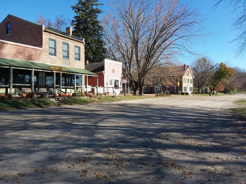 Flour Mill Museum, Mason House Inn Mill Complex - Bentonsport