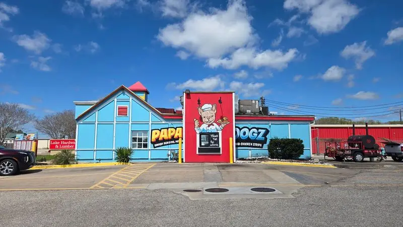 Papa Dogz - Clute