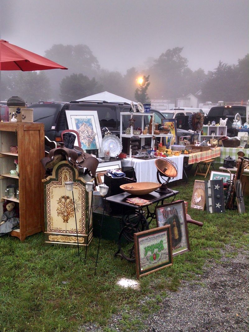 Vintage Collectibles Make The Market Especially Fun