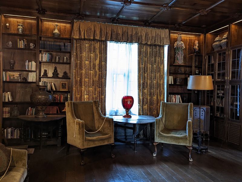 A Library Made For Book Lovers And Daydreamers