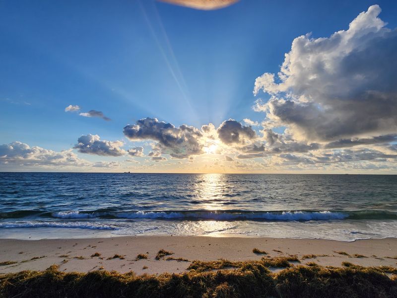 More than a postcard strip - Fort Lauderdale Beach