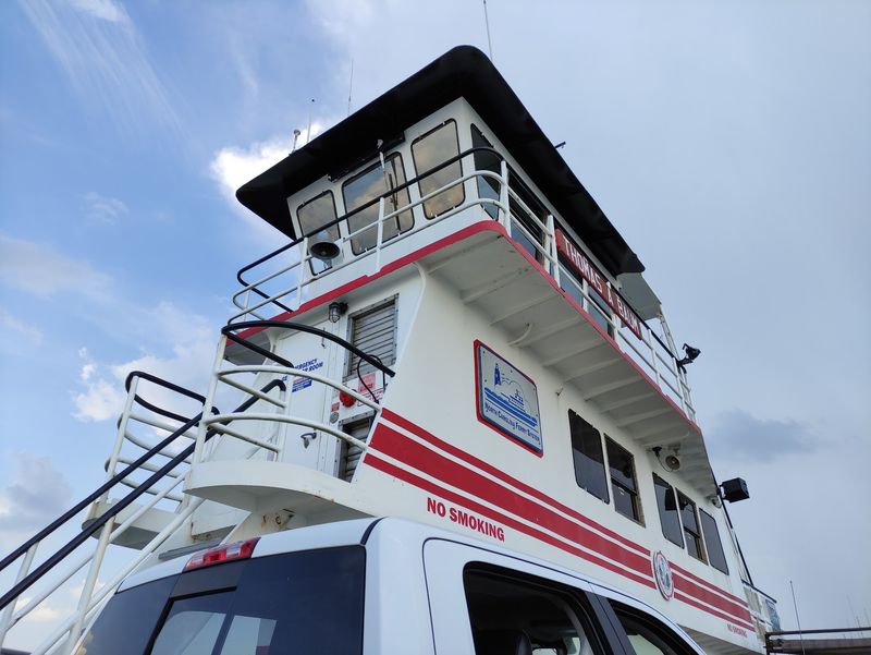 Cherry Branch-Minnesott Beach Ferry, Cherry Branch, Craven County