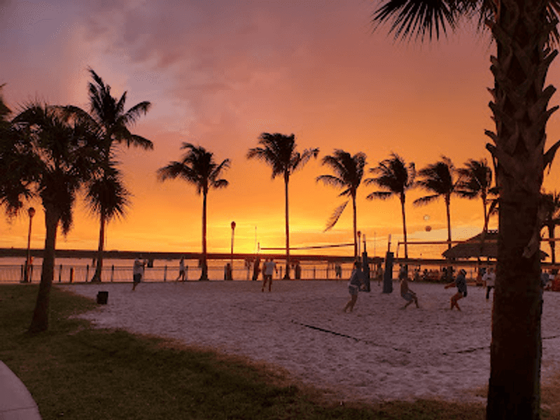 Games in the Sand for Kids, Friends, and Restless Adults