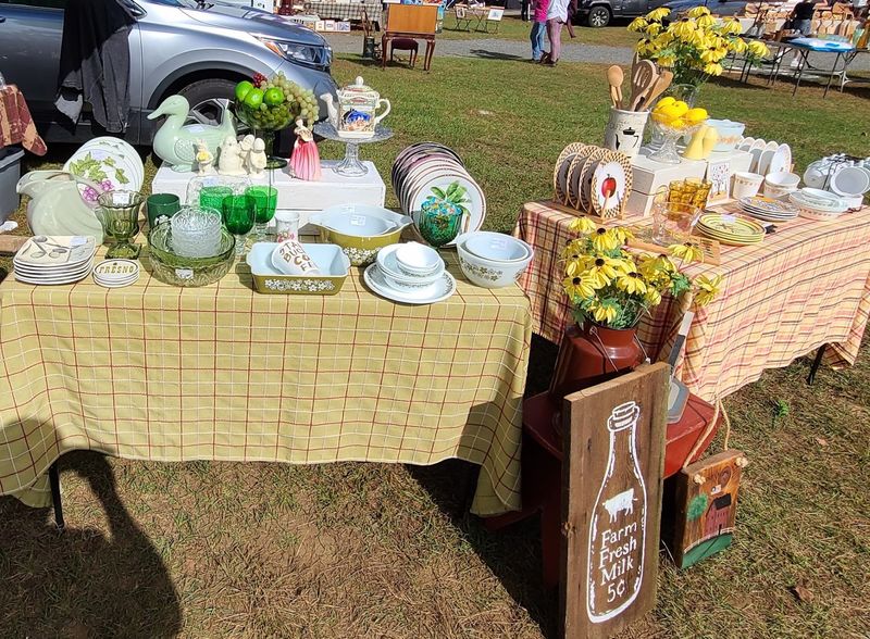 The Market Is Also A Great Place To Shop For Home D&eacute;cor