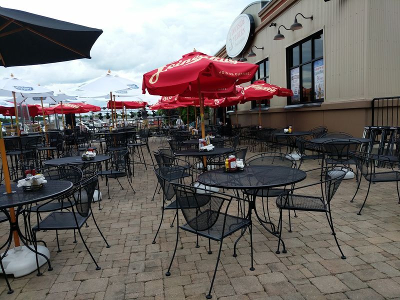 Dockside Tavern, Oshkosh