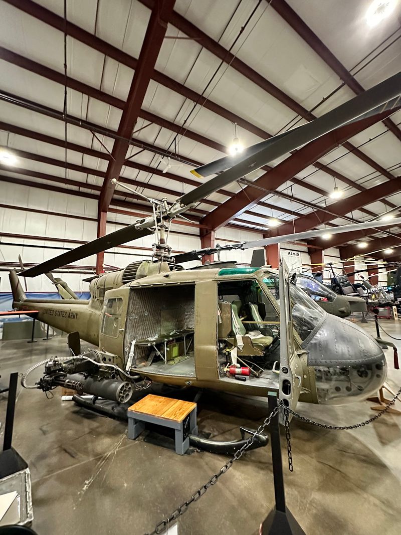 New England Air Museum Restoration & Manufacturing Exhibits - Windsor Locks