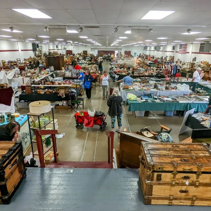 Springfield Antique Show and Flea Market - Springfield