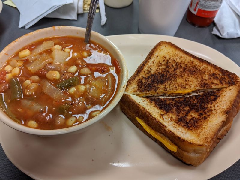 Southern Lunch &ndash; Lexington