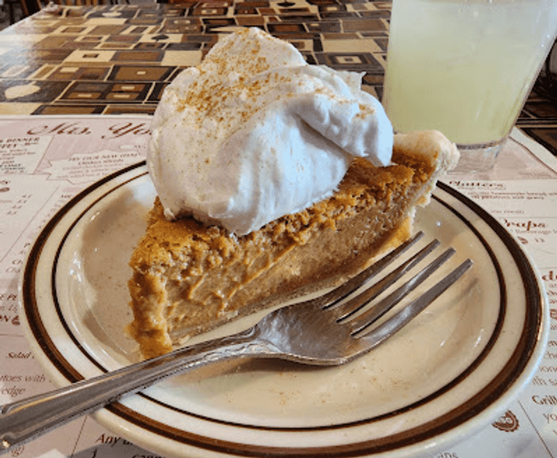 Pie Gives The Meal A Sweet Amish Country Finish