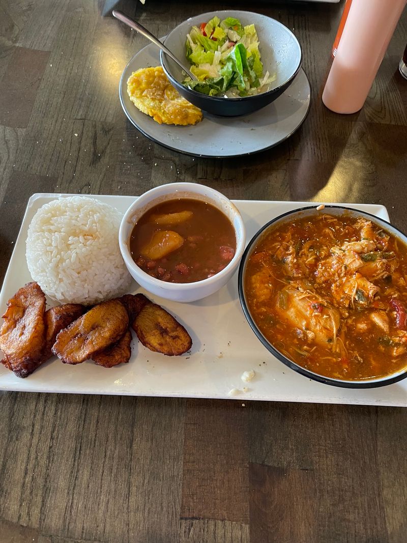 De Rican Chef Holland - Virginia Beach