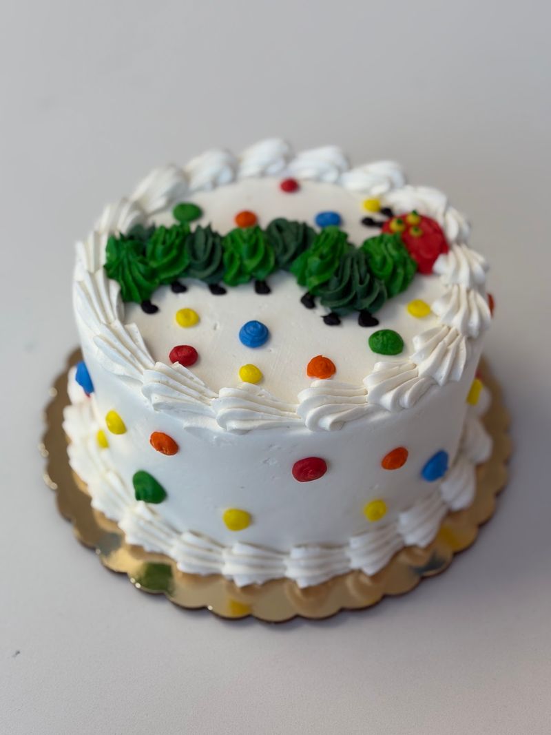 Cakes That Let Kids Stop Feeling Left Out