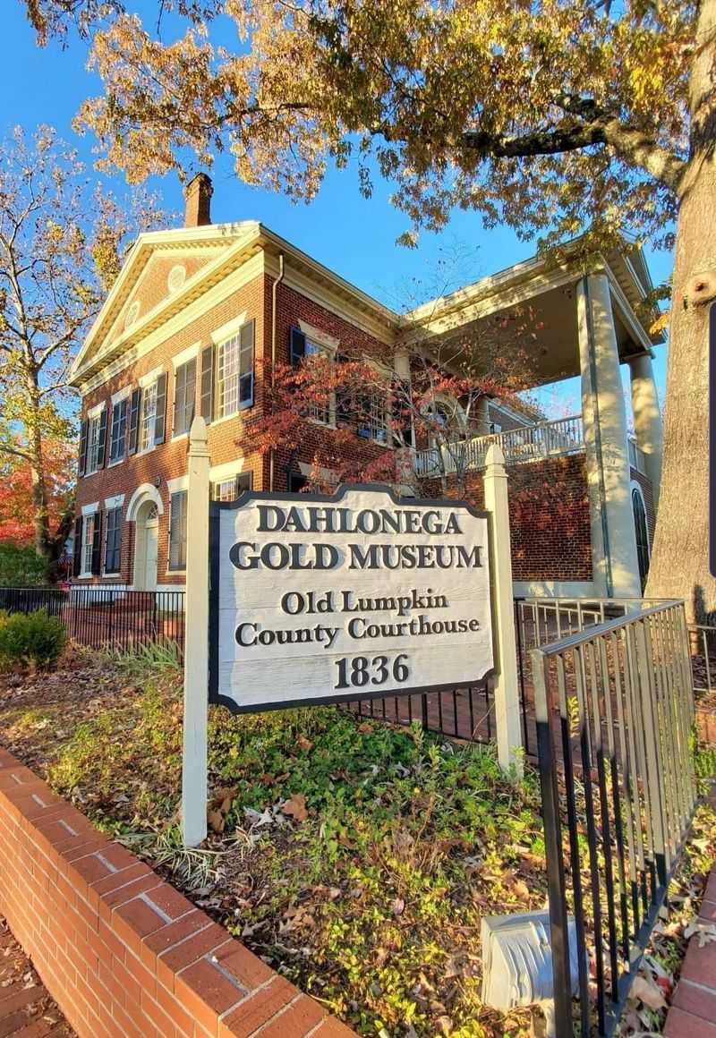 Dahlonega