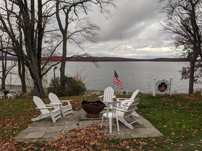 Grill Time Feels Better Beside the Water