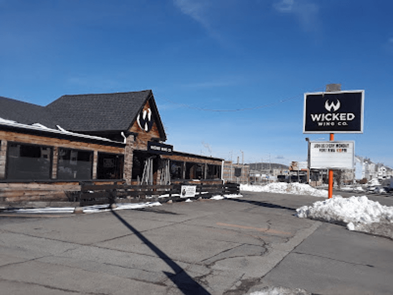 A Friendly Stop for Families, Friends, and Takeout Runs