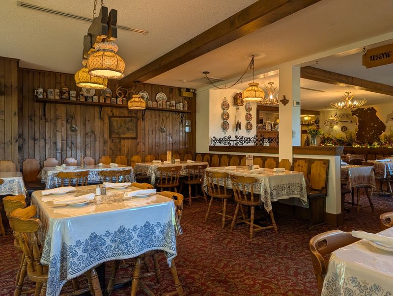 Gasthaus Bavarian Hunter, Stillwater, St. Croix County